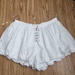 ZARA‎ White Embroidered Balloon Shorts M Cotton Lined Side Zip New NWT